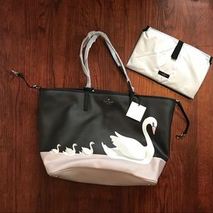 Kate Spade On Pointe Swan Harmony baby bag NWT